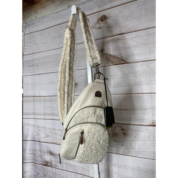 Brand New House of Harlow 1960 Nylon and Sherpa Sling Bag in Off-white Purse - Picture 1 of 10